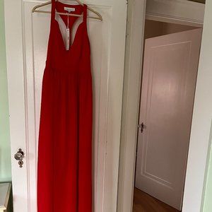 Beautiful Red flowing dress -Halter like top Size S small Perfect for Valentine
